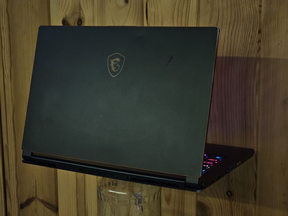 MSI 15.6" 144Hz/i7 8750H/GTX 1070 8GB/RAM 16GB/SSD 1000GB