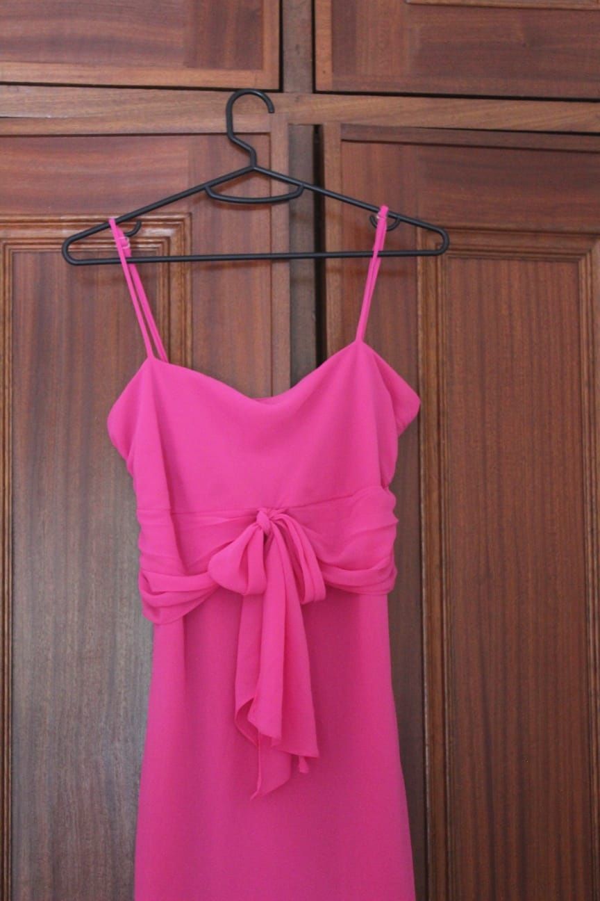 Vestido de festa cor de rosa