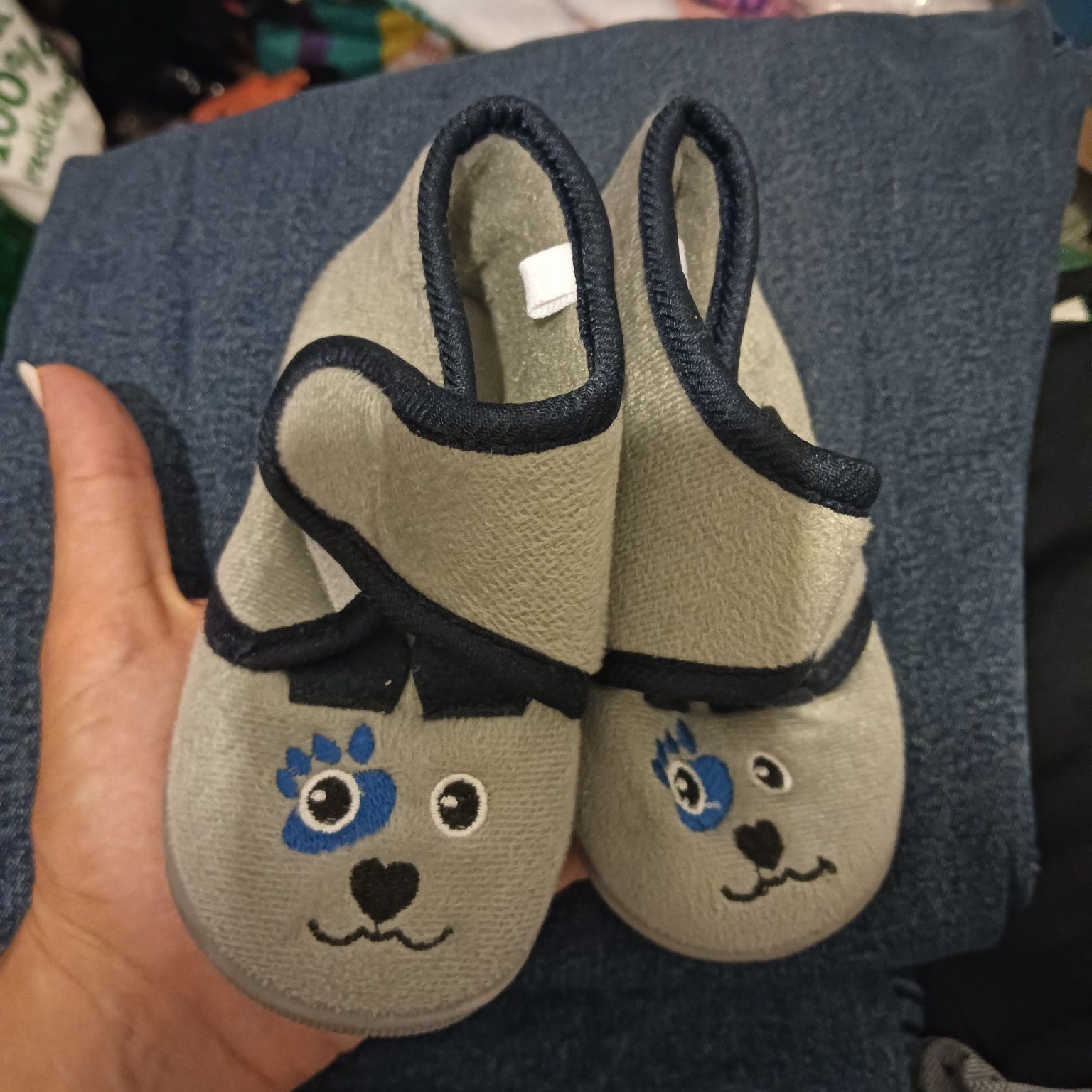Pantufas número 24 quentinhas