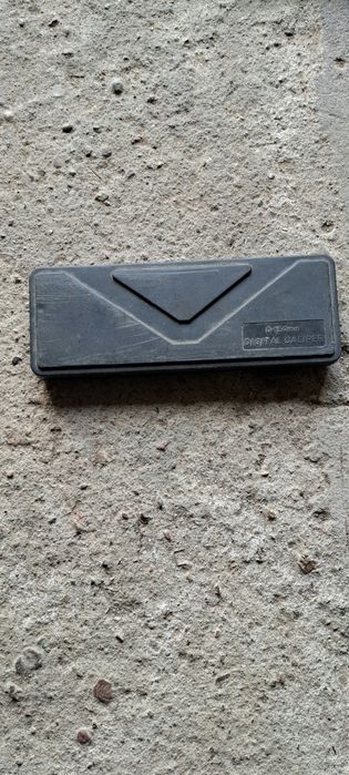 Suwmiarka elektroniczna metalowa 150mm