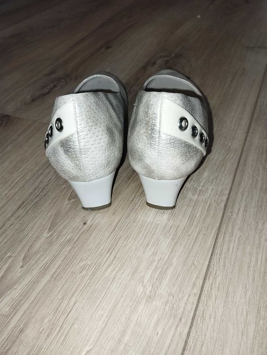 Czółenka damskie eleganckie