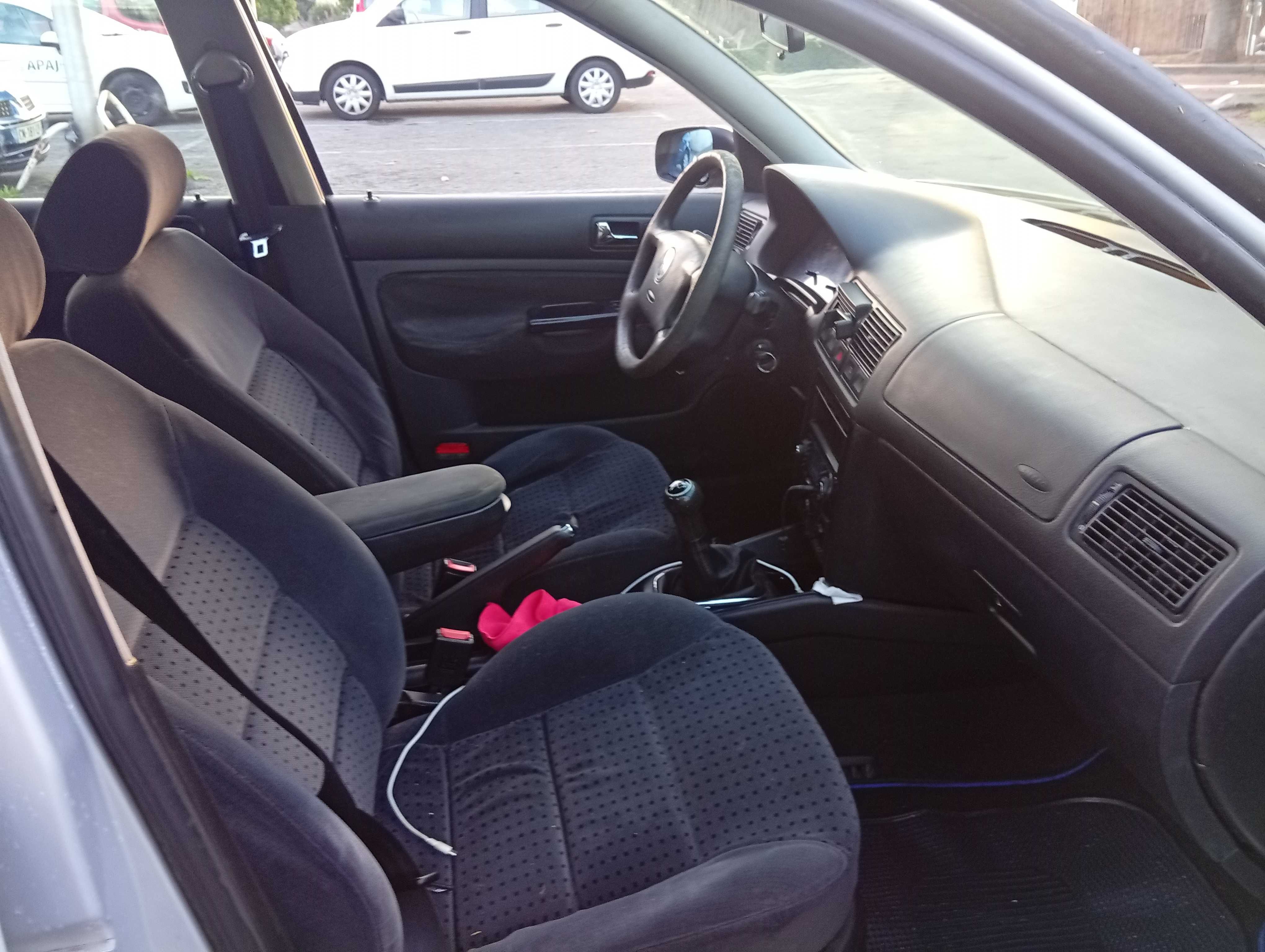 Vw golf IV. 1.4 gasolina