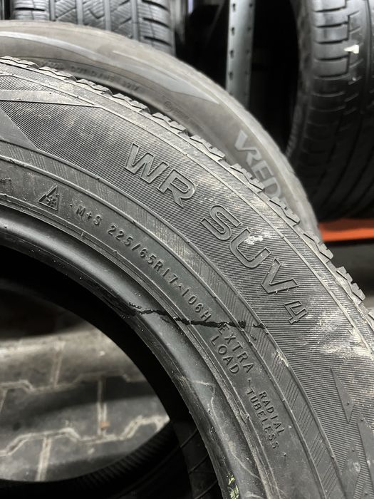 Шини,Резина,Пара,Зима 225/65/17 106H Nokian WR Suv 4