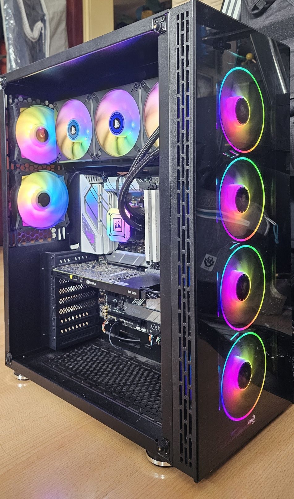 Komputer - Ryzen 7, 32 gb ddr5, 1024 gb gen.4, RTX 4000, Asus, Corsair