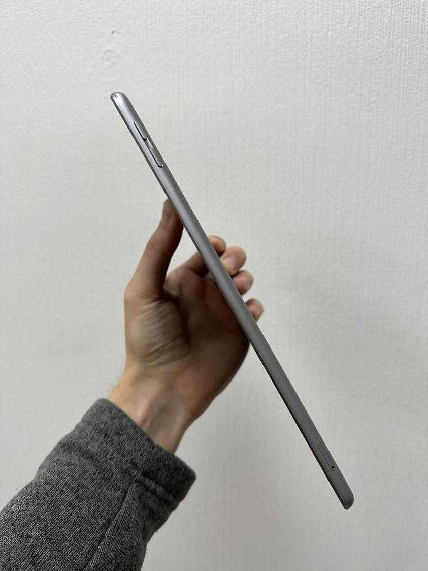 Ipad 9.7 2018 32gb Wifi + LTE