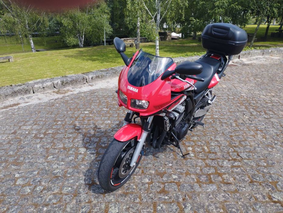 Yamaha Fazer 600