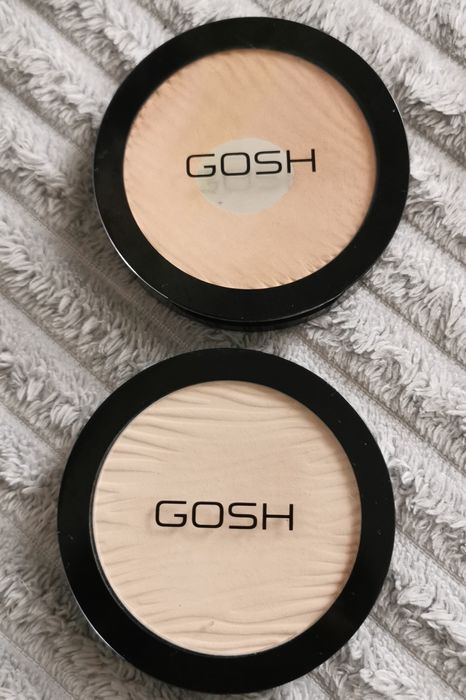 Puder kryjący gosh ivory