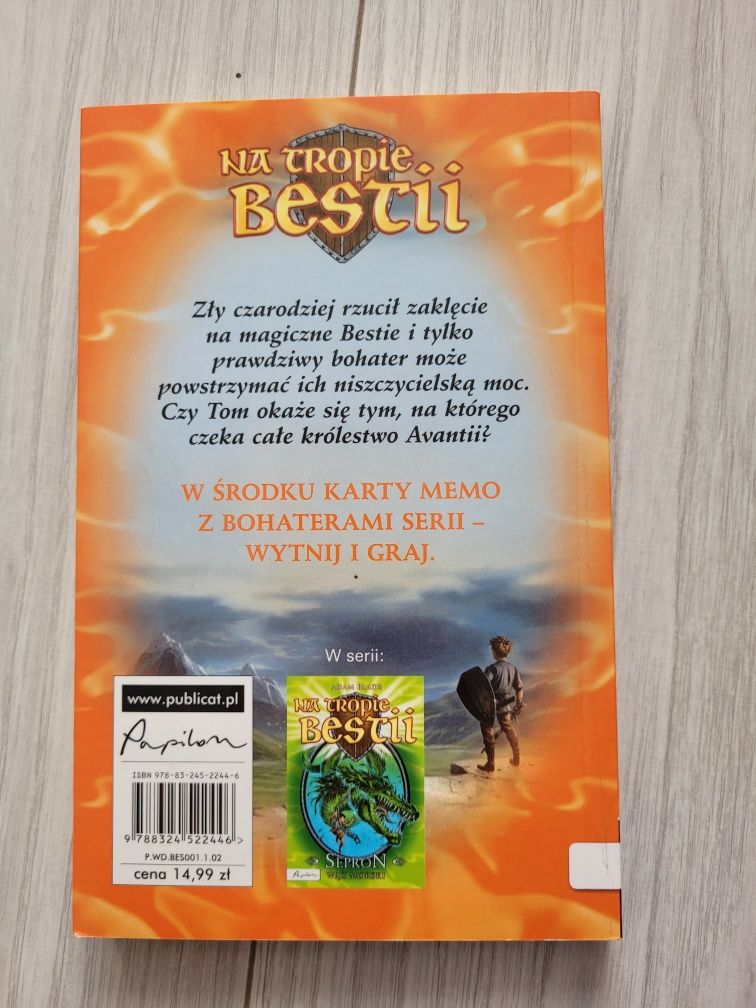 Książka z serii "Na tropie bestii", "Ferno ognisty smok" Adam Blade