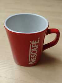 Nescafe kubek kultowy czerwony