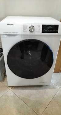 Máquina de lavar/secar roupa Hisense como nova