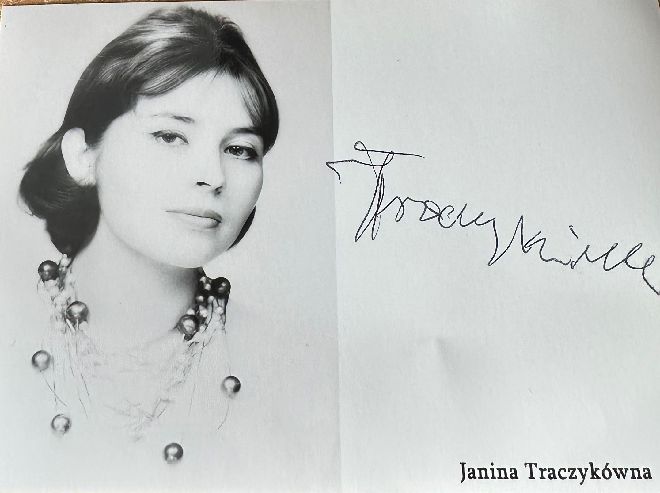 Ś. P. Janina Traczykówna oryginalny autograf 10x 15 cm