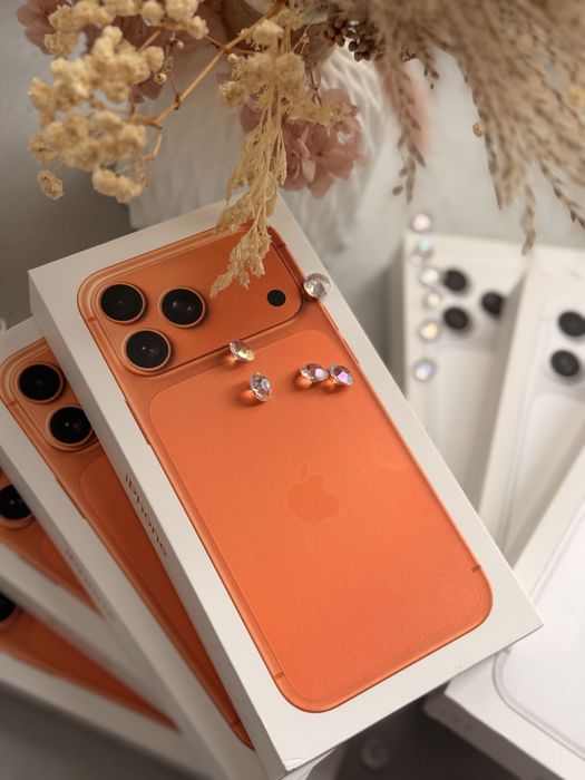 Apple iPhone 17 Pro Max 1TB Cosmic Orange/Silver. Esim. New