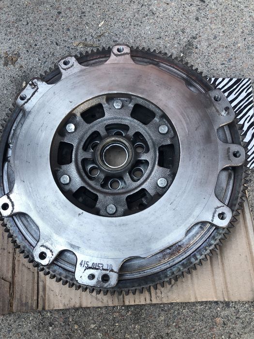 Маховик демфер Nissan Honda Mazda Navara d 40Volkswagen  Misubishi