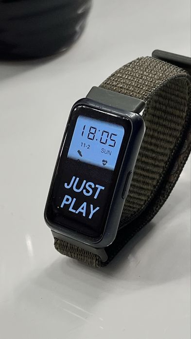 Смарт-браслет Huawei Band 6 (б/в, у гарному стані)