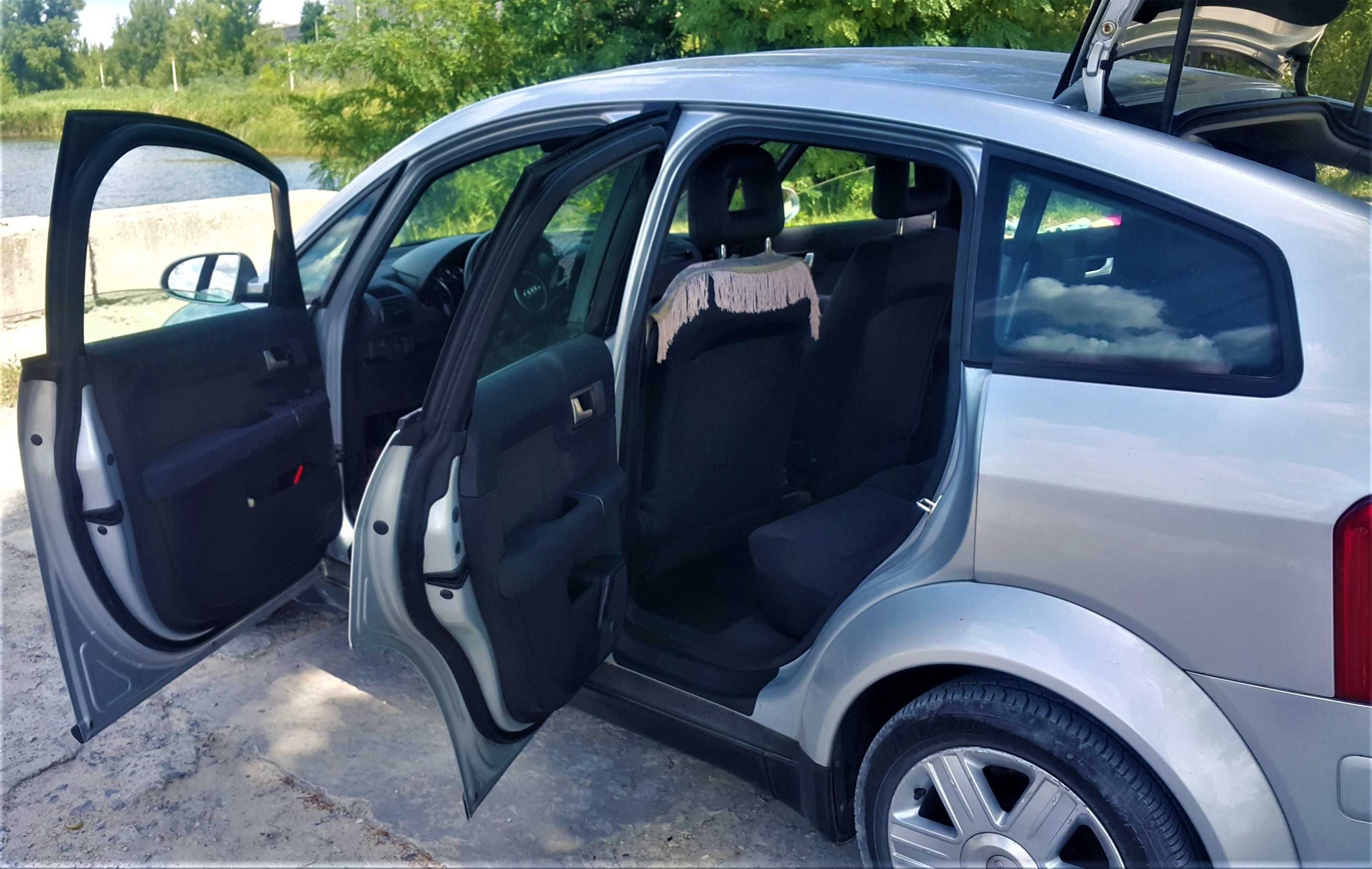 Автомобиль легковой AUDI A2