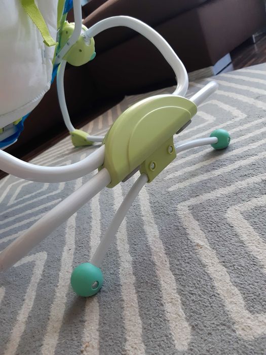 Bujaczek leżaczek BRIGHT STARTS