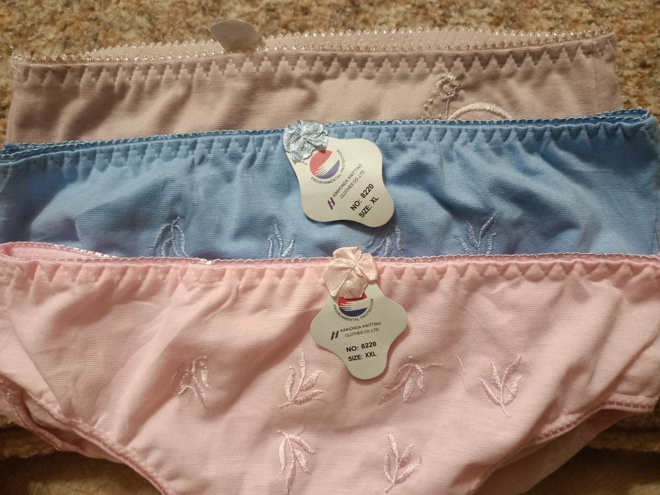 Трусы женские  новые