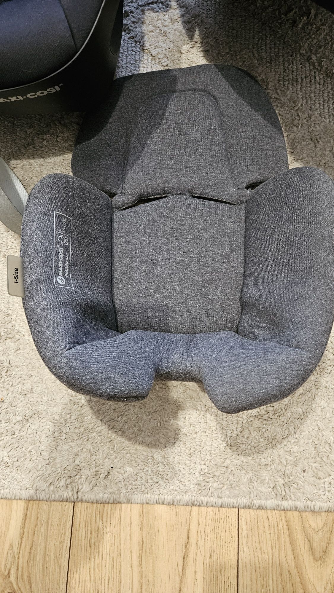 Fotelik Maxi-Cosi Pebble 360 + baza Maxi-Cosi FamilyFix 360