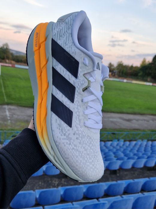 Оригінал. Кросівки Adidas Adistar 4 Running Shoes jr0313 р. 10,5us