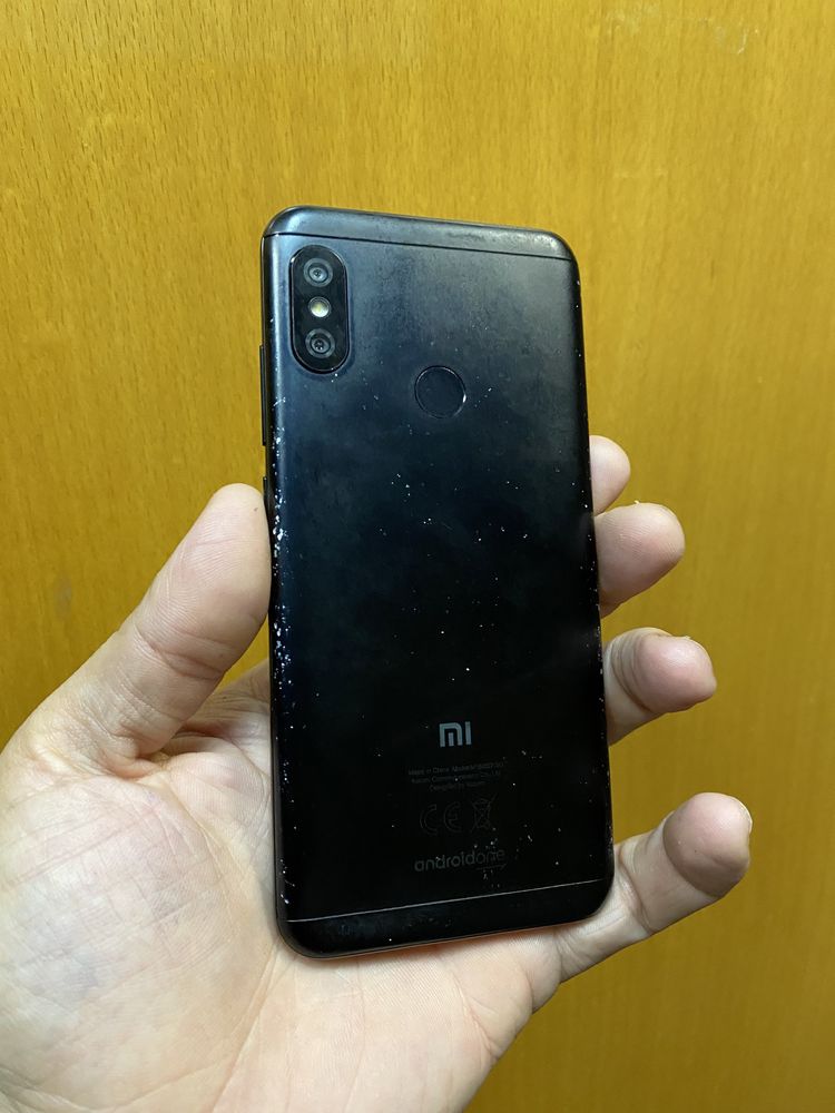 Xiaomi mi a2 lite опис