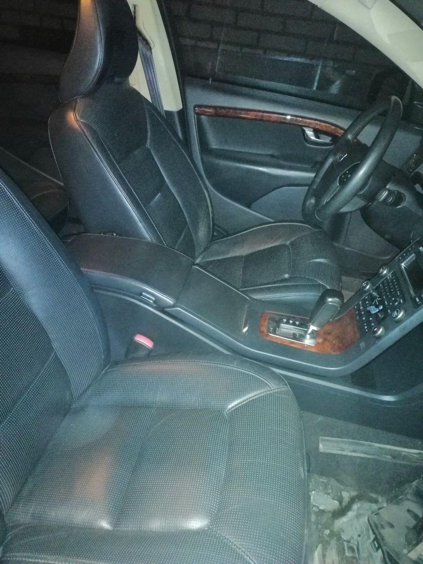 Разборка Volvo S80  2.5t 3.2, 4.4 awd