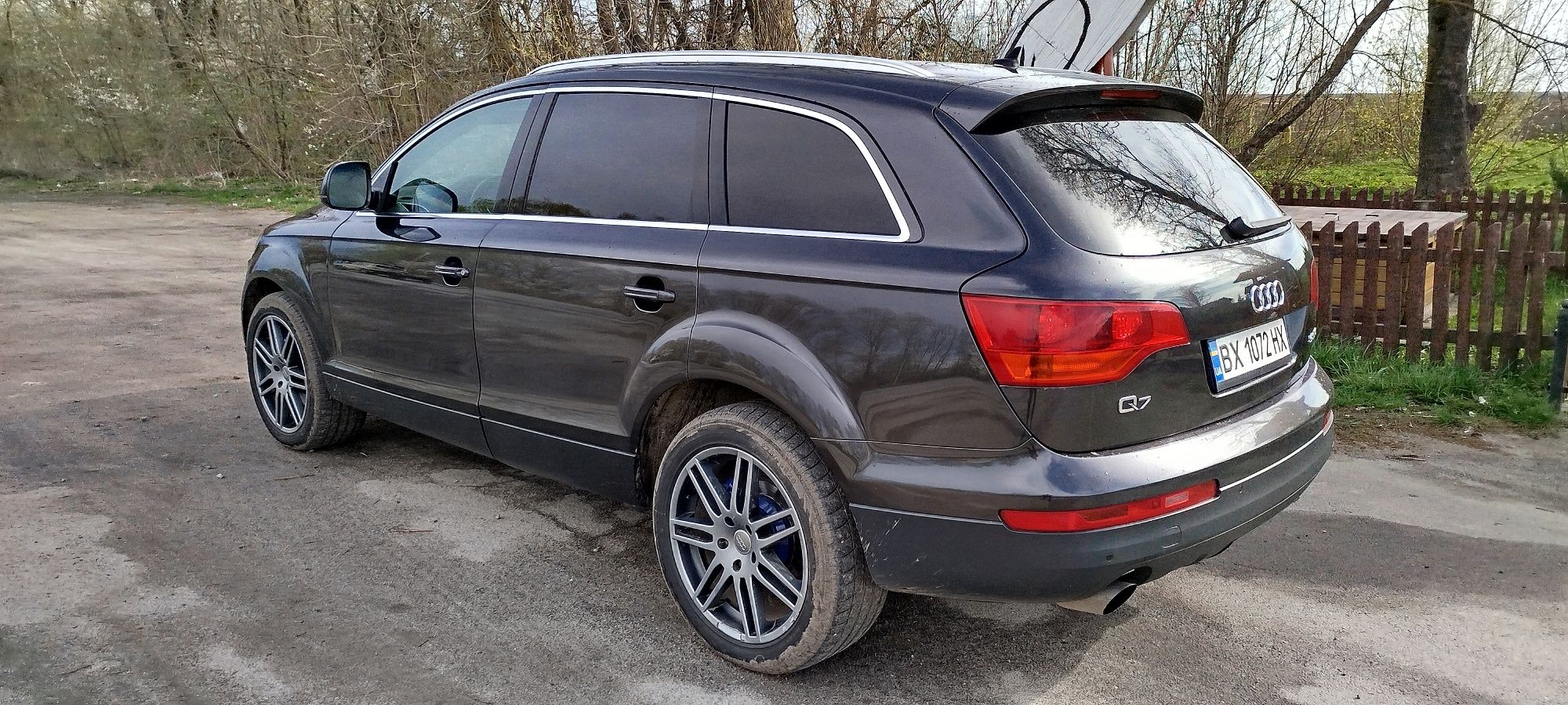 Продам Audi Q7 3.0 TDI