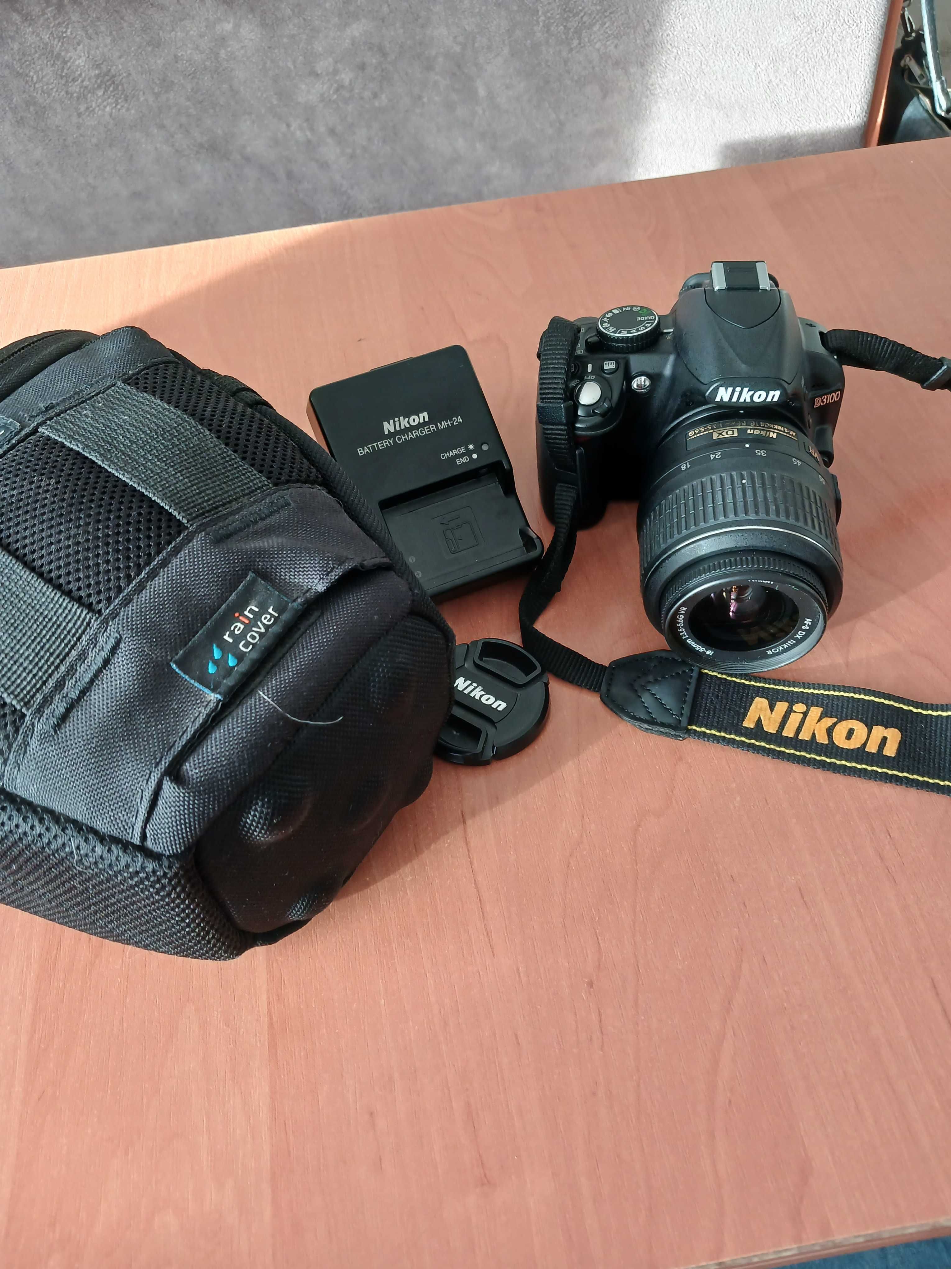 Дзеркальний фотоапарат Nikon 3100 18-55 mm