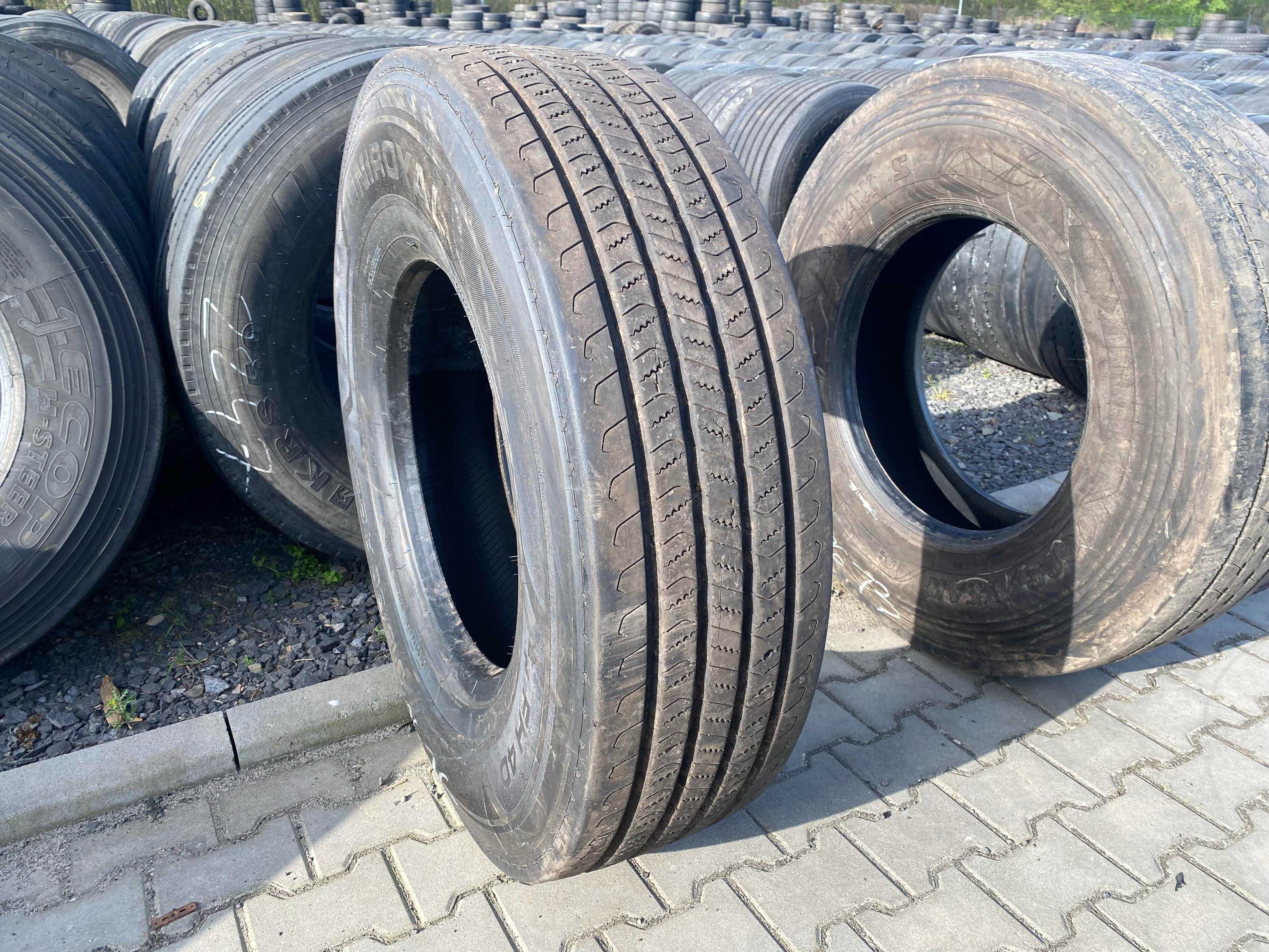 Opona 315/80R22.5 UNIROYAL FH40 Oś Podwieszana 15mm