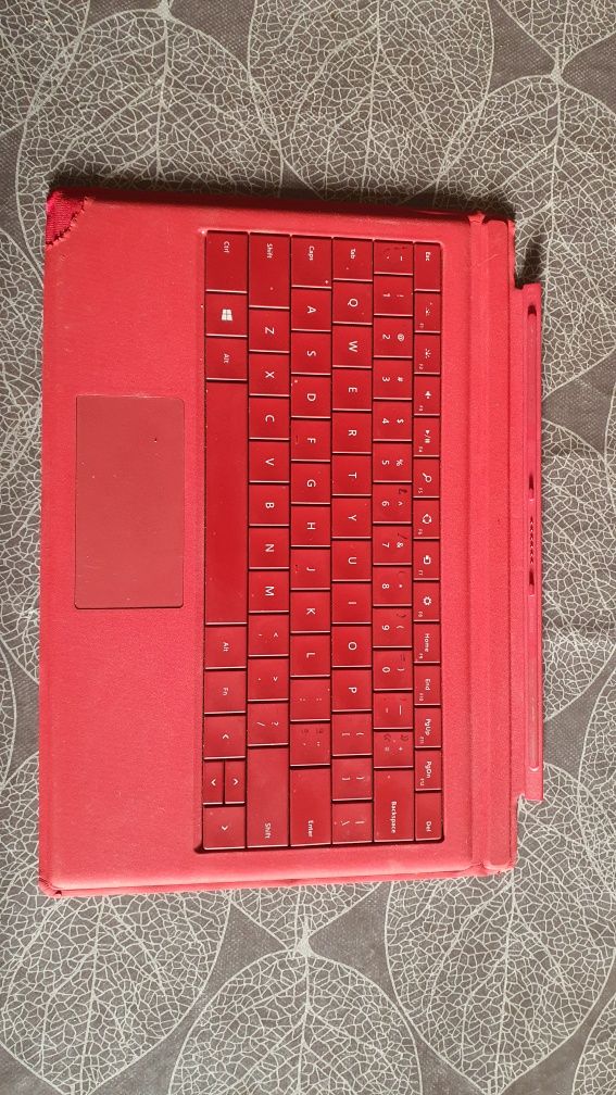 Teclado surface  vermelho