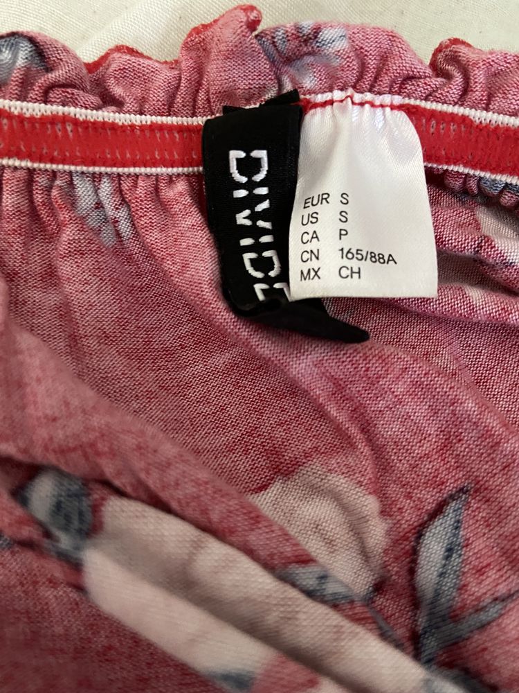 Top bluzka hiszpanka koszulka H&M czerwona w kwiaty