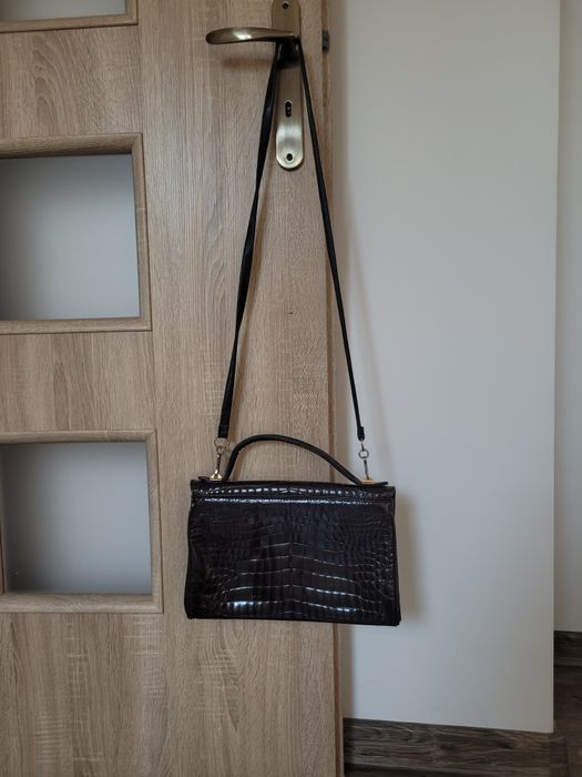 Torebka ze skóry kuferek