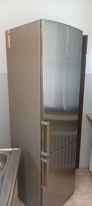 Lodówka Bosch 200cm srebrna