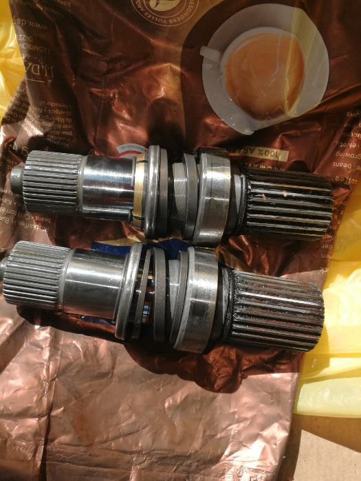 Кабанчик приводной вал фланец КПП VW T5 GP T6 2.0 02Z409354E Т5 Т6