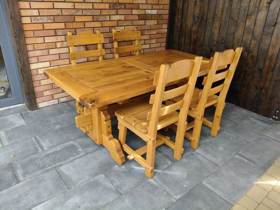 Stół dębowy + 4 krzesła