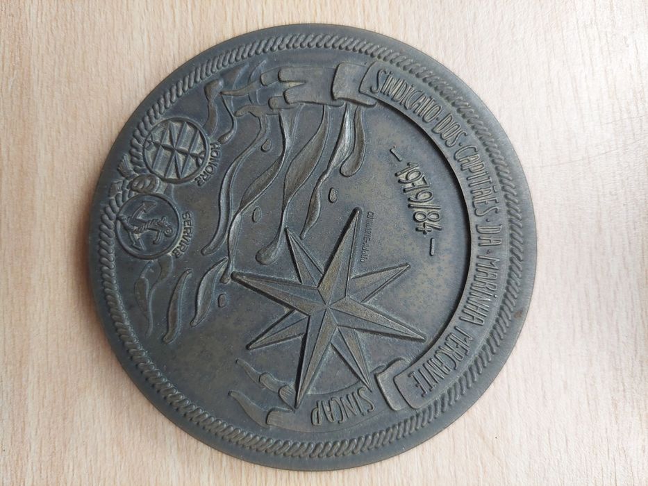 Medalha marinha mercante sindicato capitaes 1984