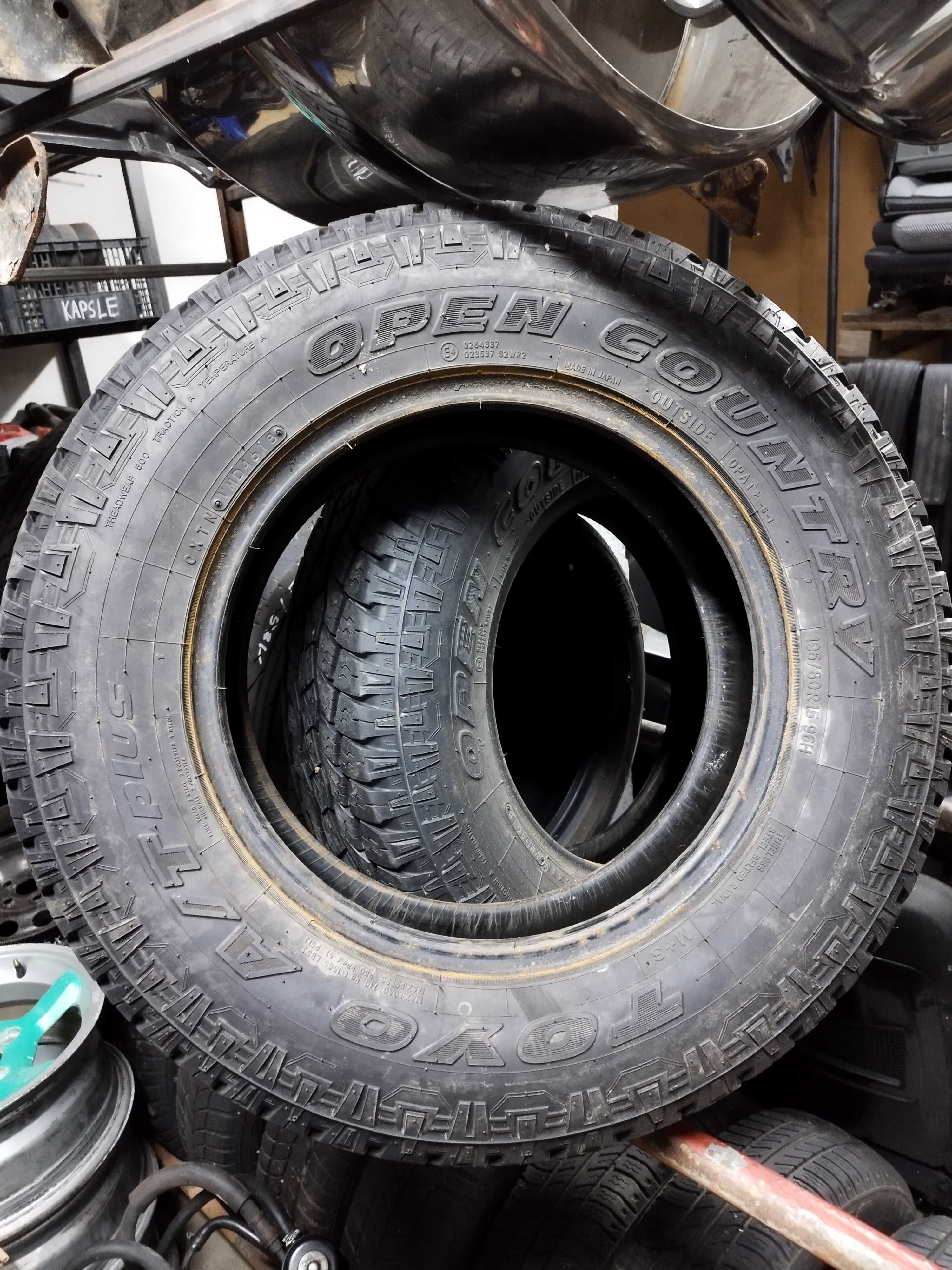 Opony toyo AT open country 195/80 R15 2szt