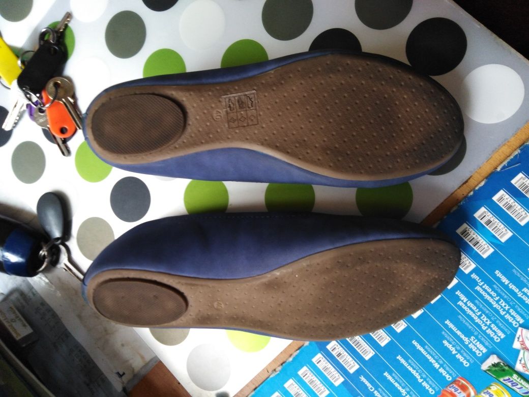 Buty Esprit praktycznie nowe