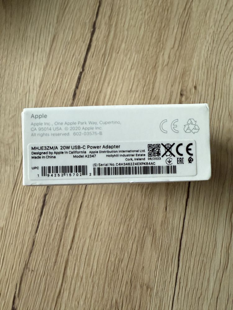 Ladowarka Apple 20w z kablem USB  C 2 m Nowa polska dystrbucja