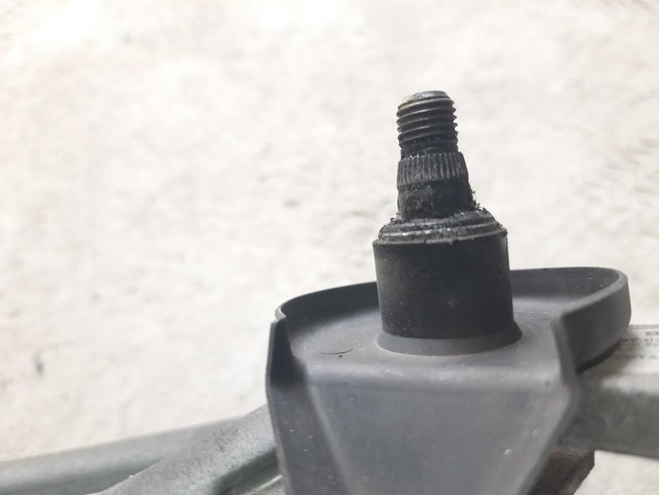 Трапеція та моторчик дворніків щоток Тойота Авенсіс т27 85010-05090