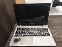 Laptop medion akoya E6424