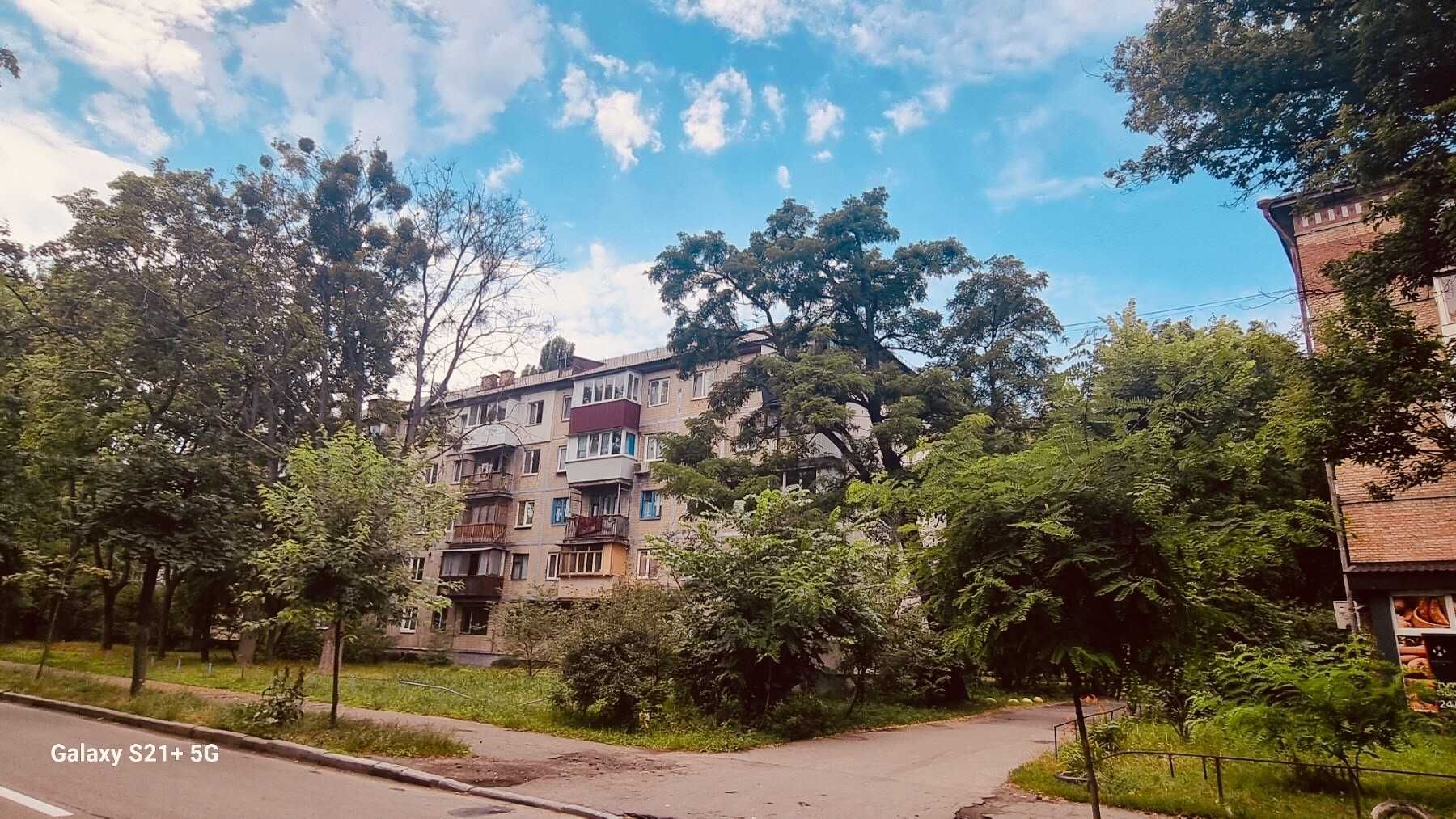 Долгосрочная аренда 3 комн. квартира 56 кв.м. по ул.Михаила Донца  12