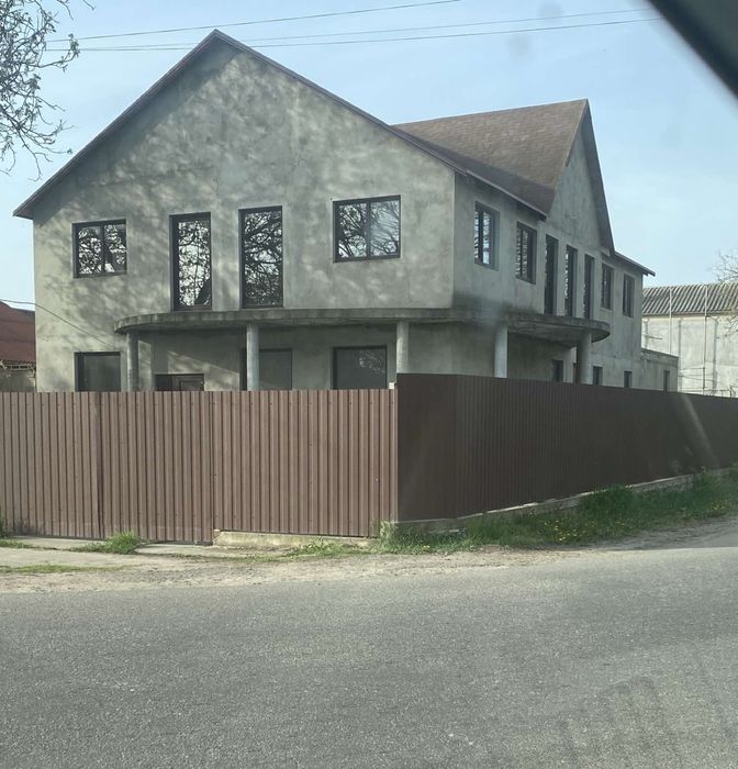 Продам Дом , Здание в центре города