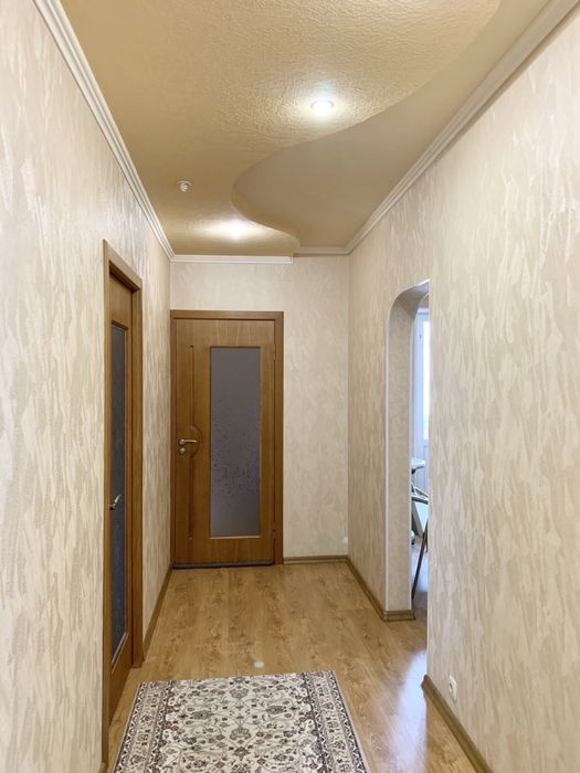 Продам 5-ти кімнатну квартиру з АО  ДНС поруч з річкою