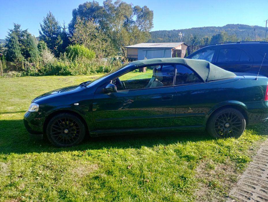 auto samochód opel astra cabrio