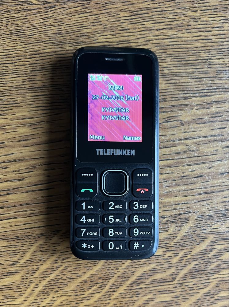Мобильный телефон Telefunken 2- сим карты , Испания .