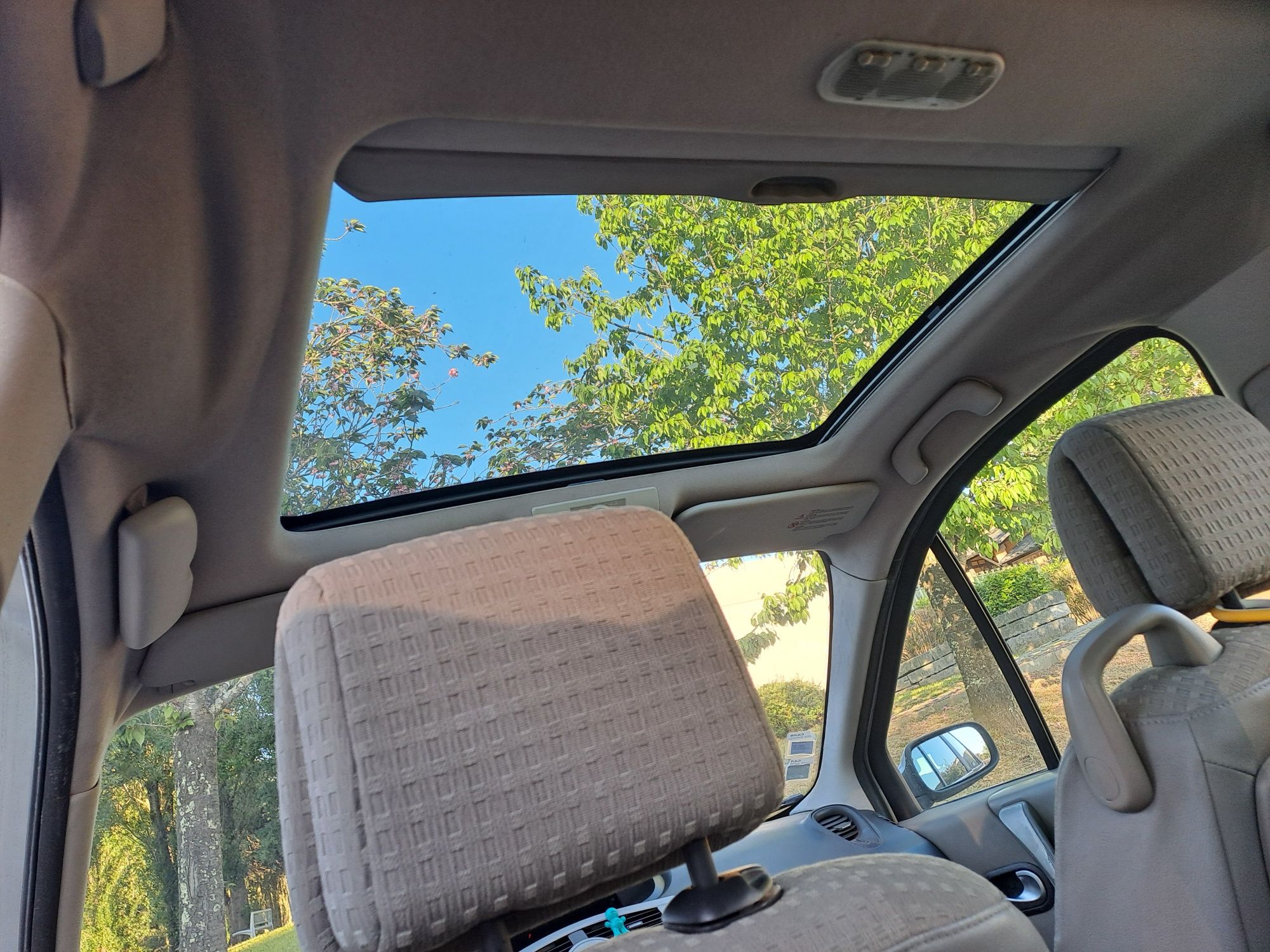 Renault Scenic 1.9 full extras