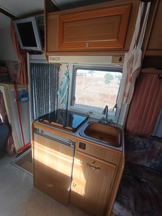 Autocaravana Ford Transit 2.5D