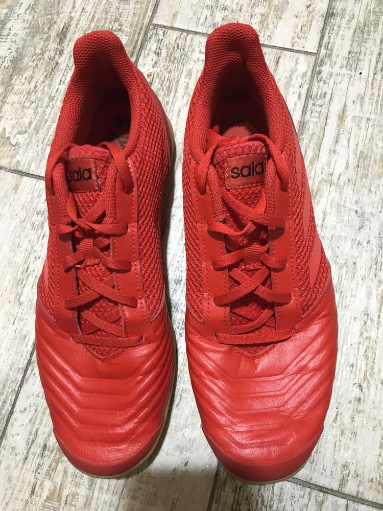 Футзалки залки сороканіжки бампи копи , 41 Adidas Predator ідеальні