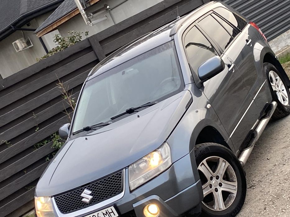 Продам Suzuki Grand Vitara 2.0