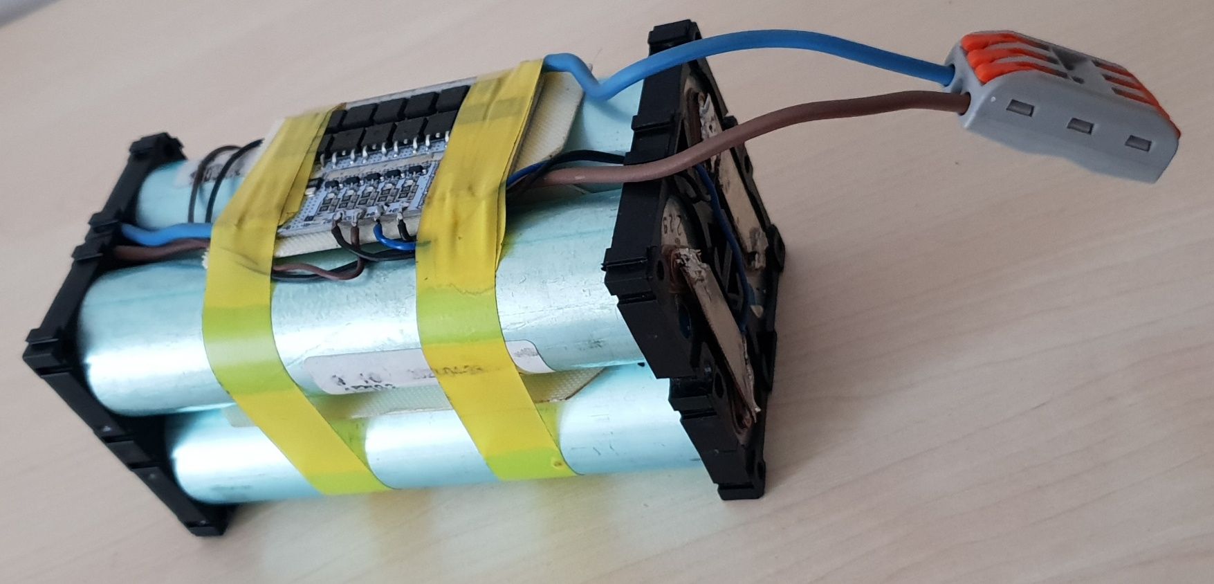 Аккумулятор Lifepo4 12v (13,6v), 15Ач, 180Втч для ДБЖ, електротр.